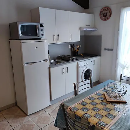 Holiday home Douce Toison D'or Avec Clim Et Wifi *