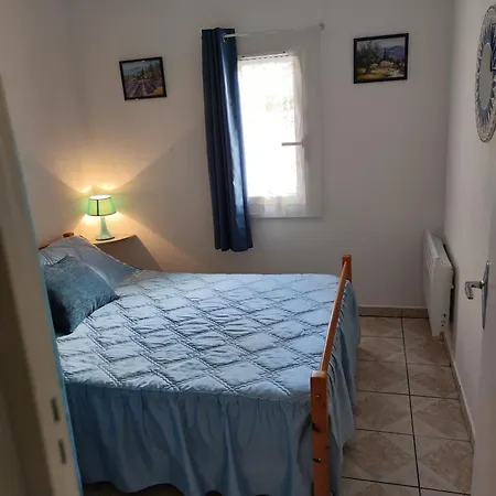 Holiday home Douce Toison D'or Avec Clim Et Wifi Le Barcares